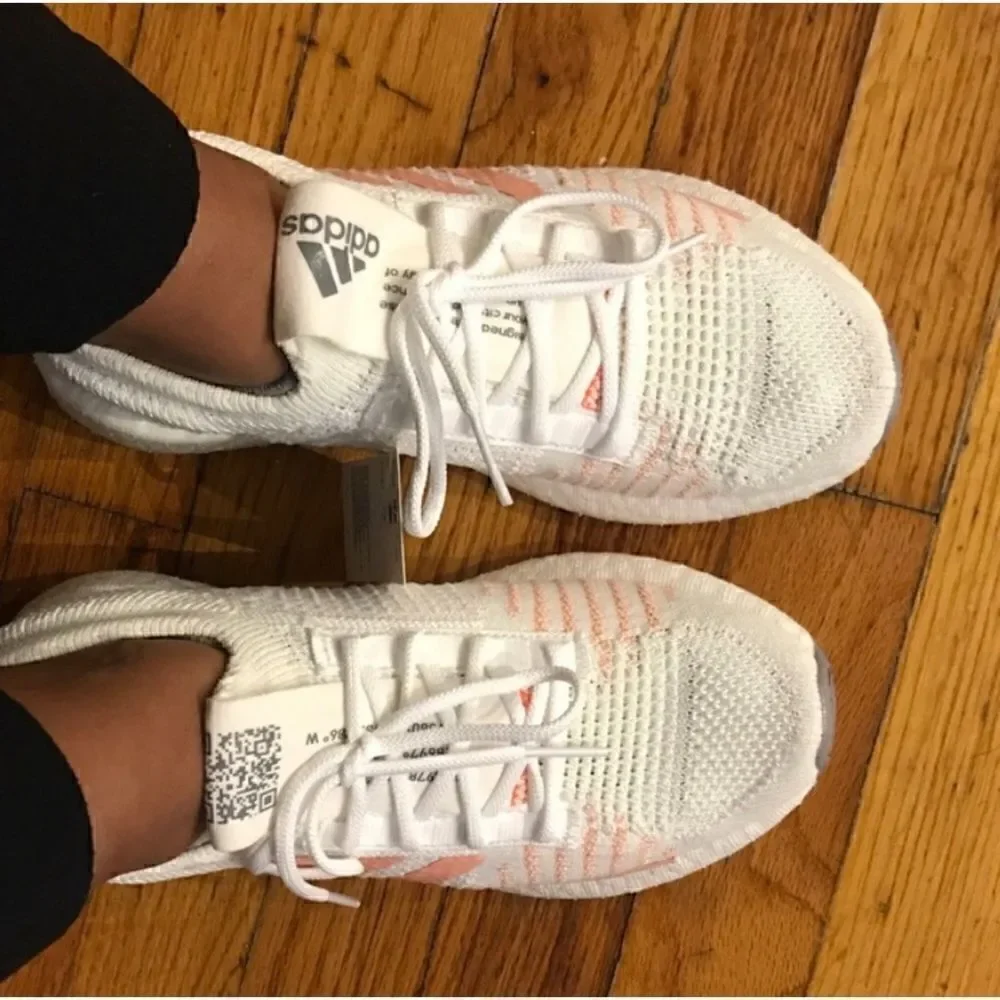 Adidas Running PulseBoost HD 'Orchid Tint' Size 8